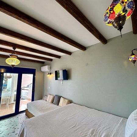 George Suites Stegna Archangelos  Exteriör bild