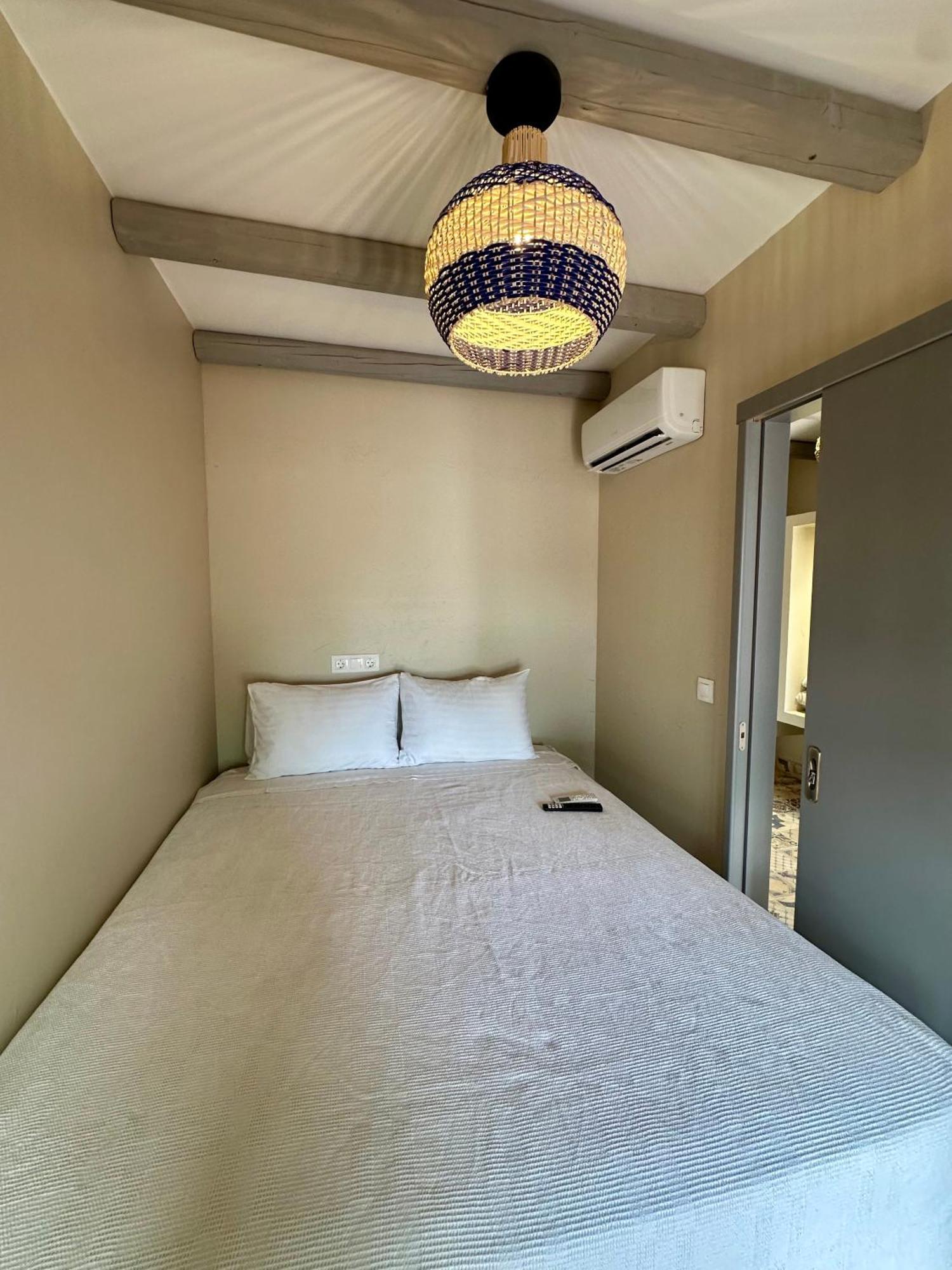 George Suites Stegna Archangelos  Exteriör bild