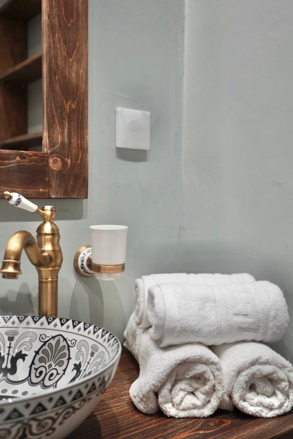 George Suites Stegna Archangelos  Exteriör bild