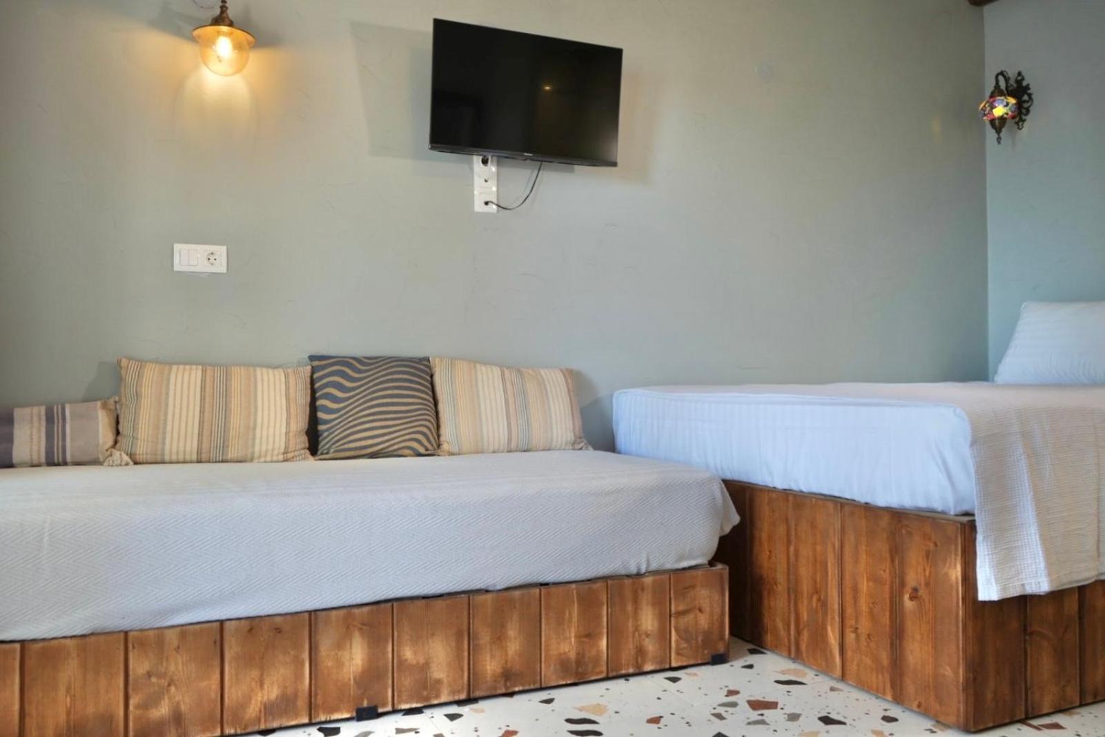 George Suites Stegna Archangelos  Exteriör bild